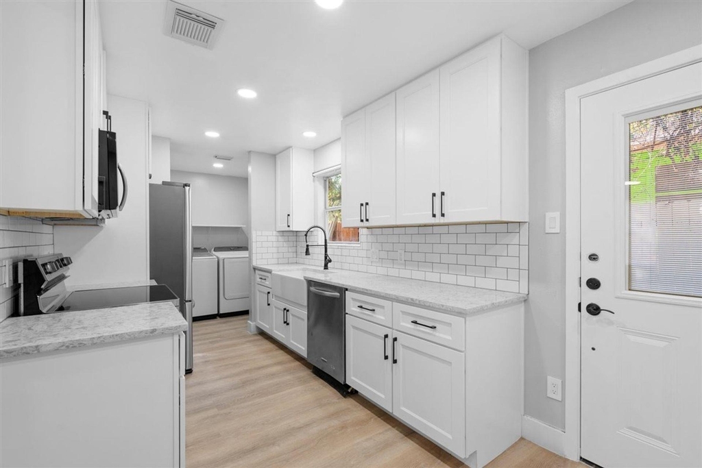 3107 E 13th St - Photo 41