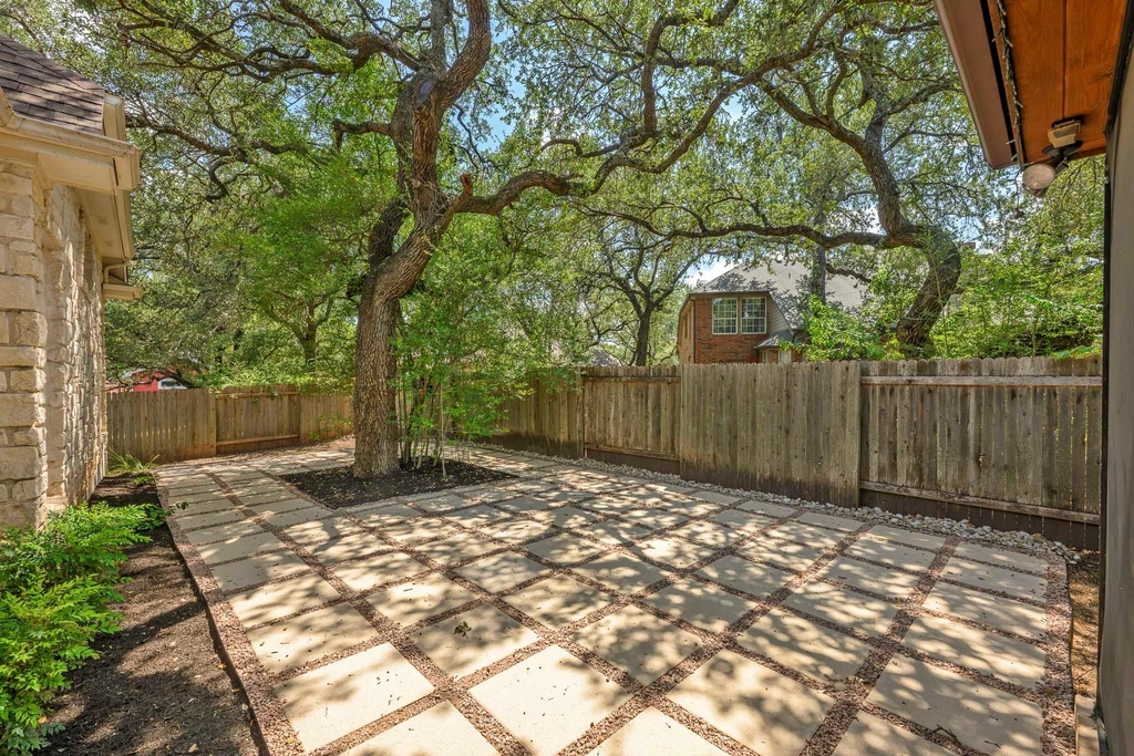 9704 Cinnabar Trl - Photo 32