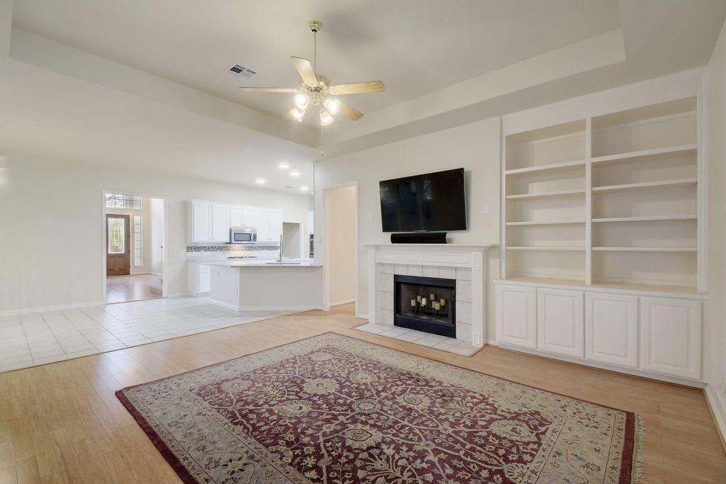 9704 Cinnabar Trl - Photo 6