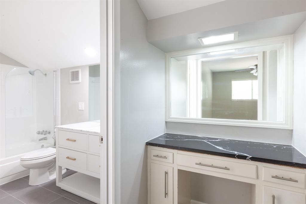 3405 Grooms St - Photo 5