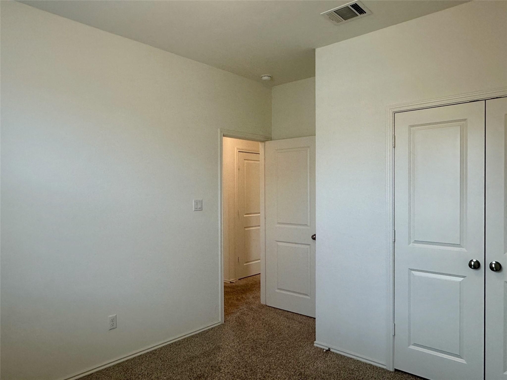 412 Montauk Loop - Photo 29