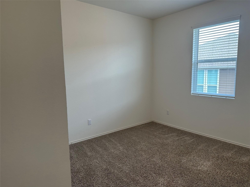 412 Montauk Loop - Photo 28