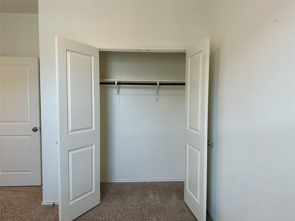 412 Montauk Loop - Photo 30