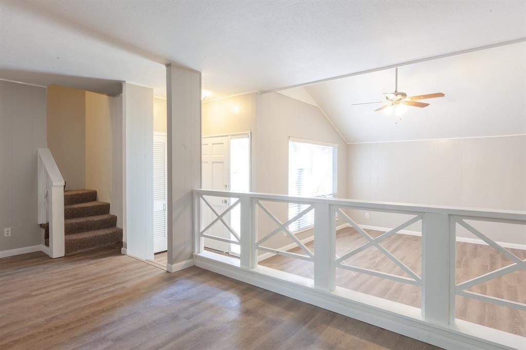 3407 Grooms St - Photo 3