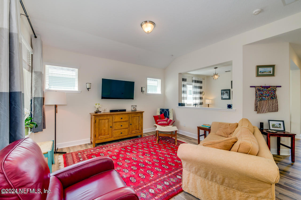 22 Weston Circle - Photo 8