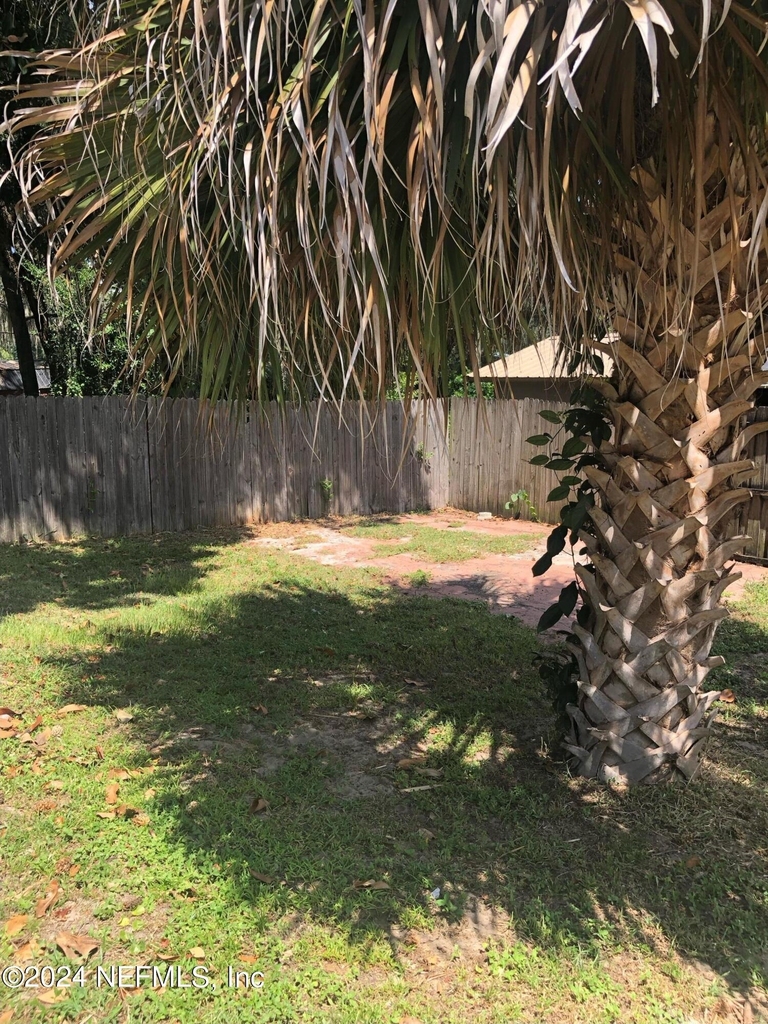421 Parkwood Drive - Photo 23