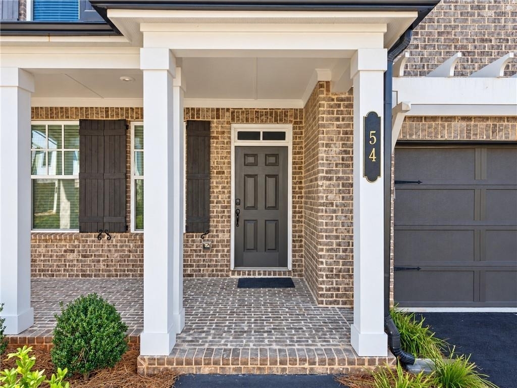 54 Mayfair Street - Photo 1