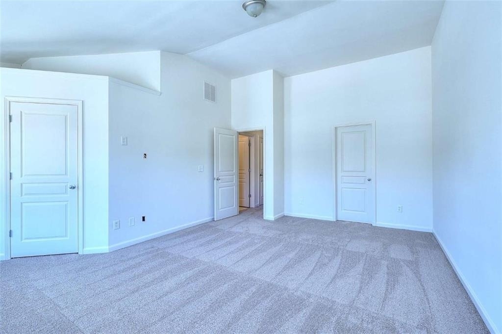 2658 Avanti Way - Photo 18