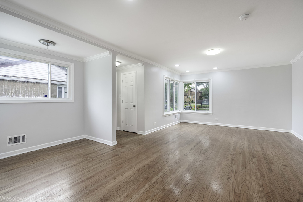 7261 N East Prairie Road - Photo 12