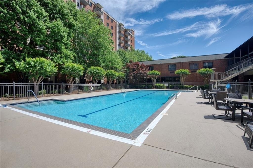 300 Johnson Ferry Road Ne - Photo 29