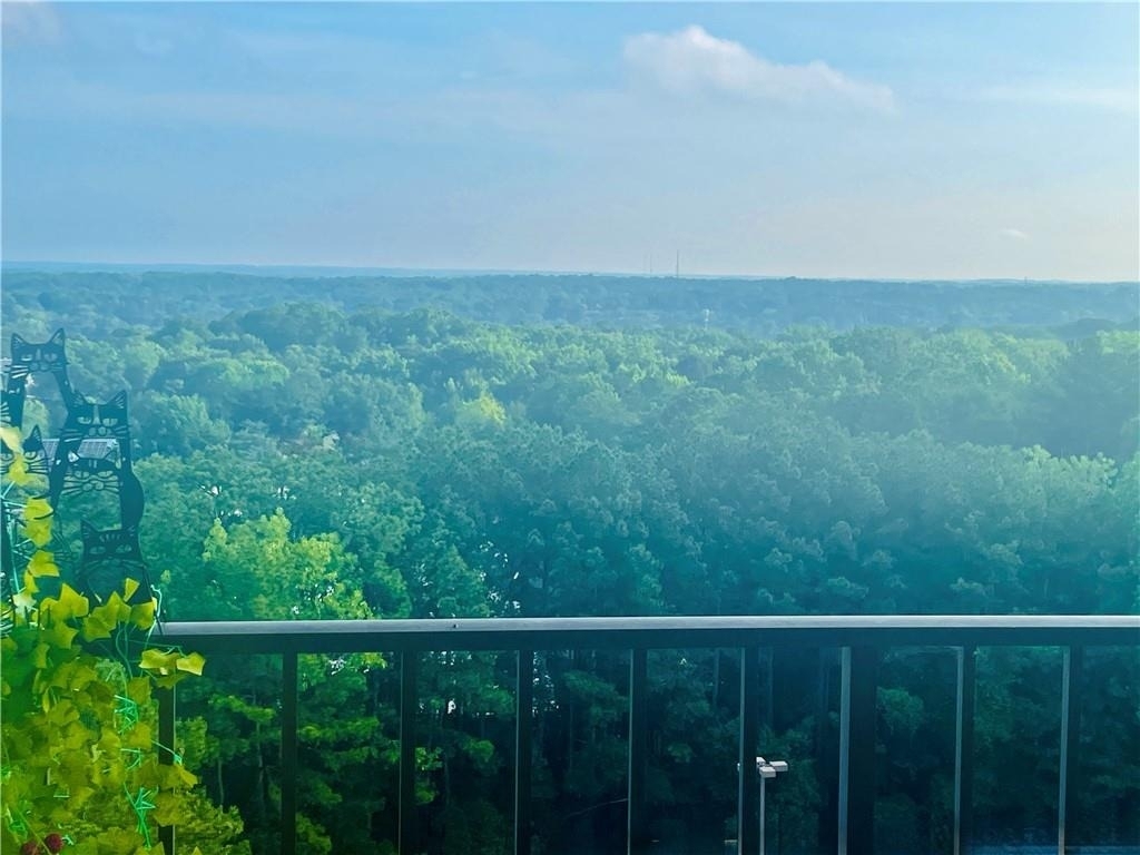300 Johnson Ferry Road Ne - Photo 16