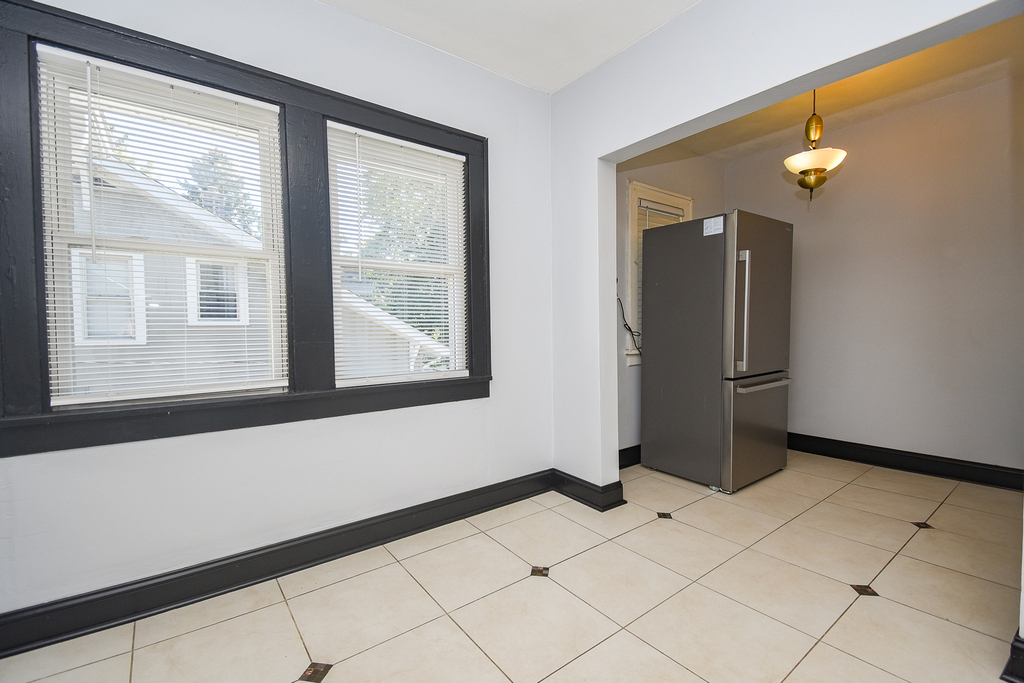 600 Sunderlin Street - Photo 11