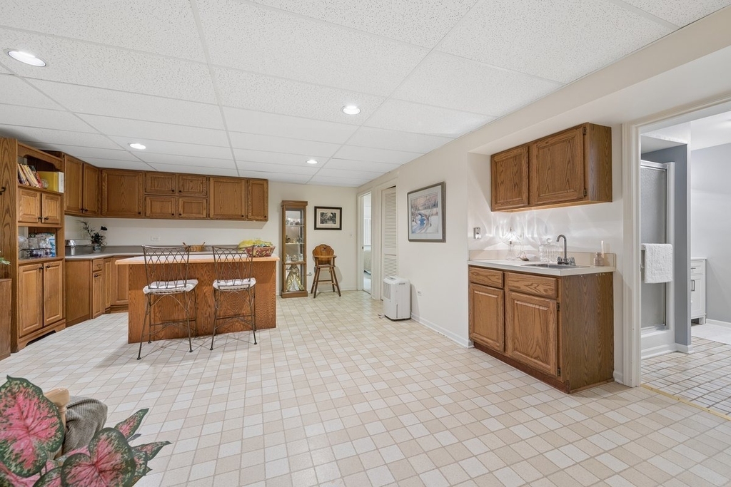 1069 Devonshire Avenue - Photo 17