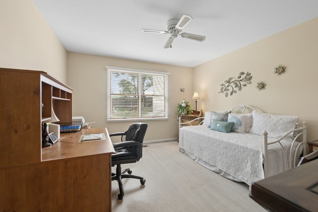 1069 Devonshire Avenue - Photo 14