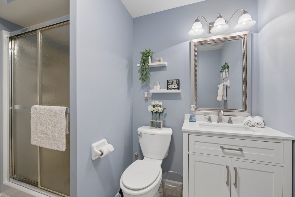 1069 Devonshire Avenue - Photo 20