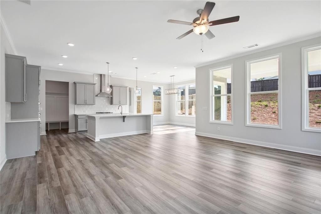 644 Stoneview Drive - Photo 4