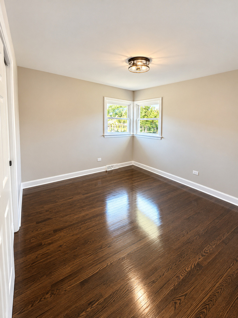 17140 University Avenue - Photo 10
