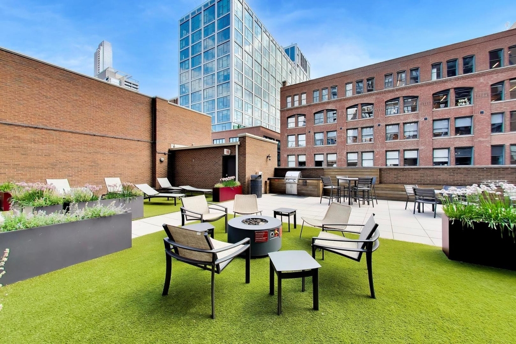 849 N Franklin Street - Photo 41
