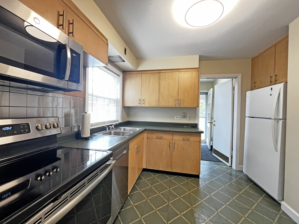 4 S June Terrace - Photo 5