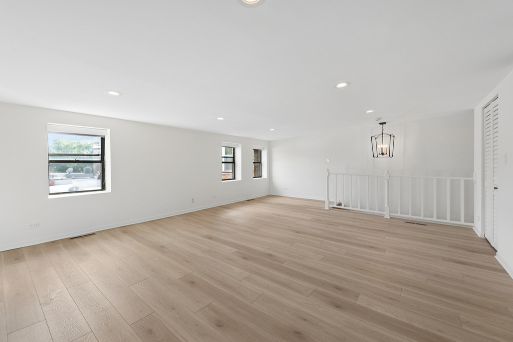 937 W Armitage Avenue - Photo 3