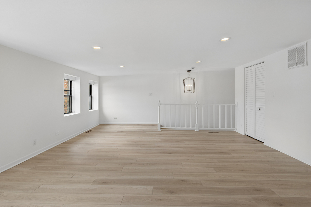 937 W Armitage Avenue - Photo 4