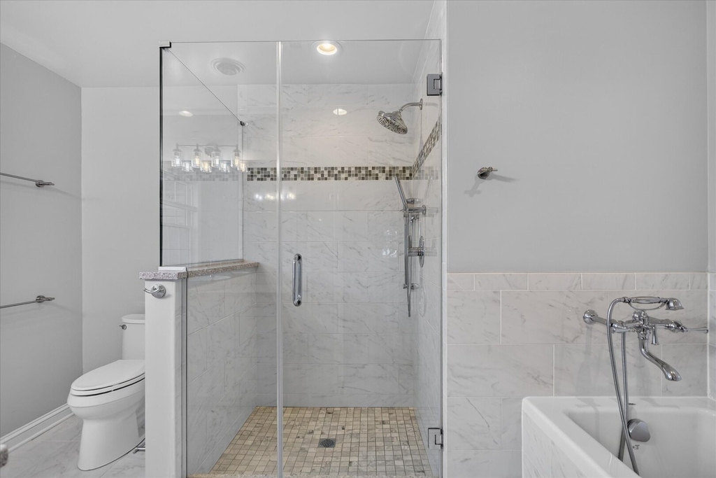 857 W Lanark Lane - Photo 33