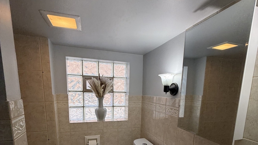 656 Saginaw Avenue - Photo 39