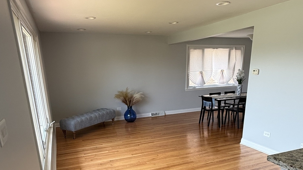 656 Saginaw Avenue - Photo 1