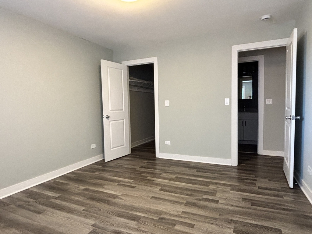 800 Graceland Avenue - Photo 10