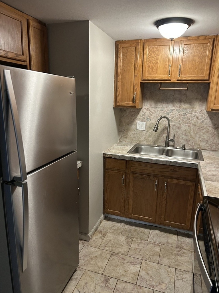 454 S Spring Road - Photo 5