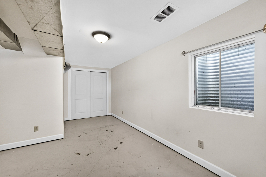223 Ellen Street - Photo 25