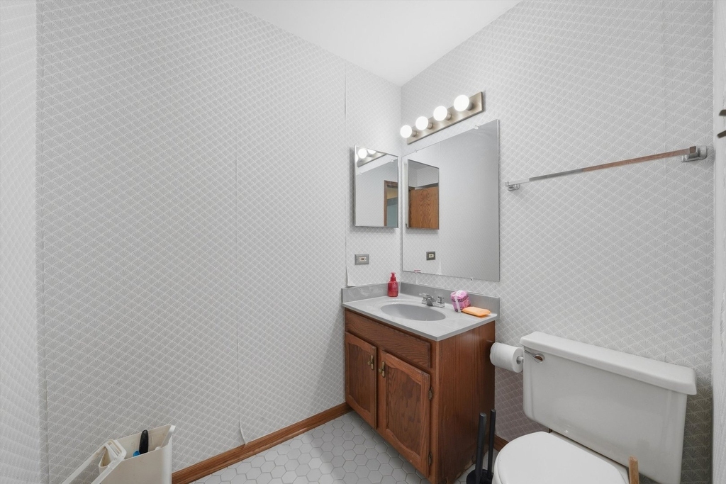 17594 Cambridge Place - Photo 18