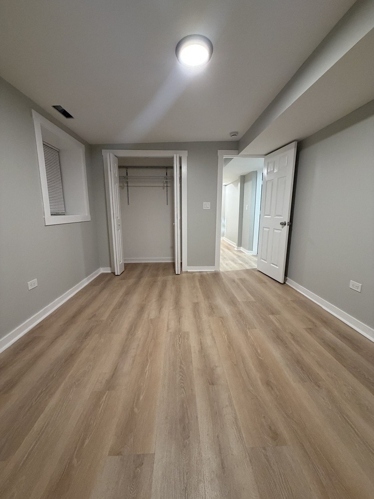 2701 N Whipple Street - Photo 10
