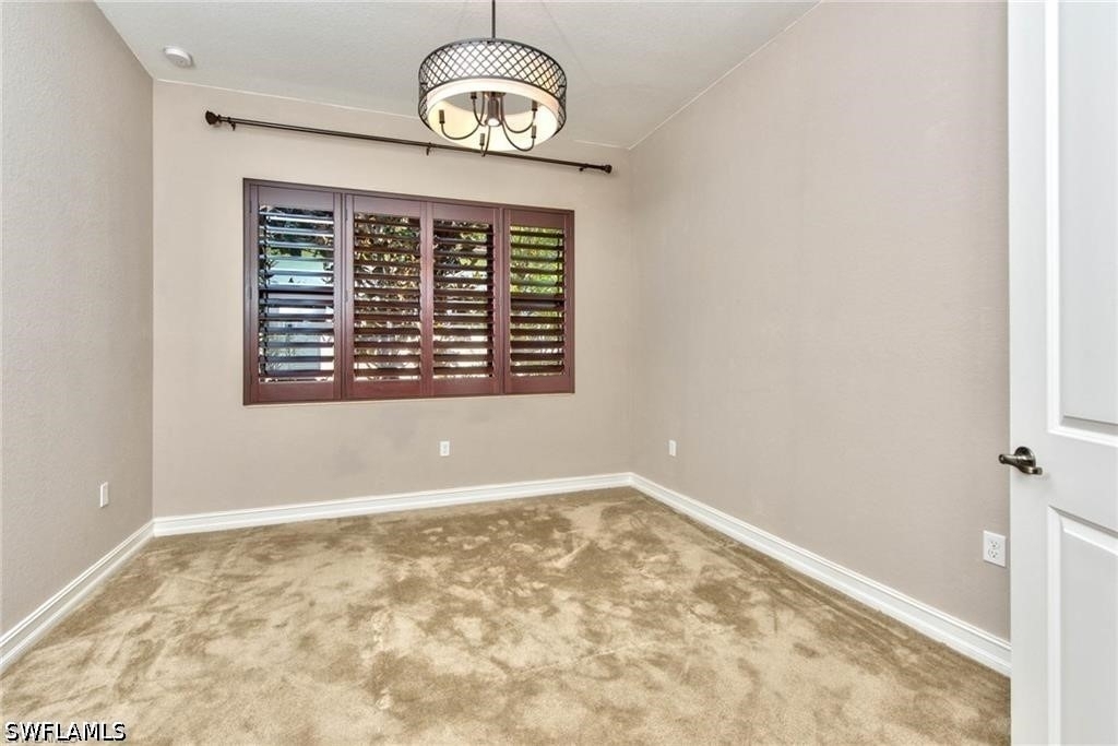 9336 Woodhurst Drive - Photo 9