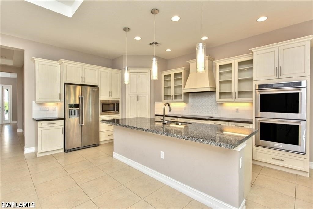 9336 Woodhurst Drive - Photo 3