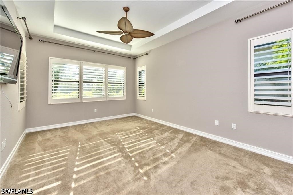 9336 Woodhurst Drive - Photo 10