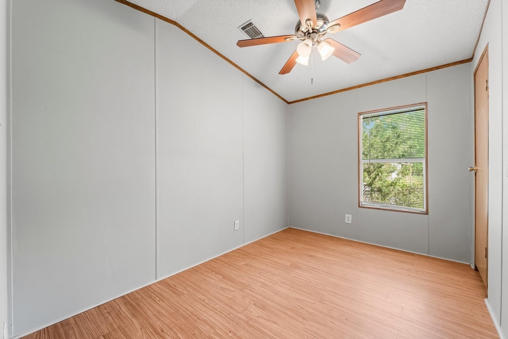 33107 Bear Branch Lane - Photo 10