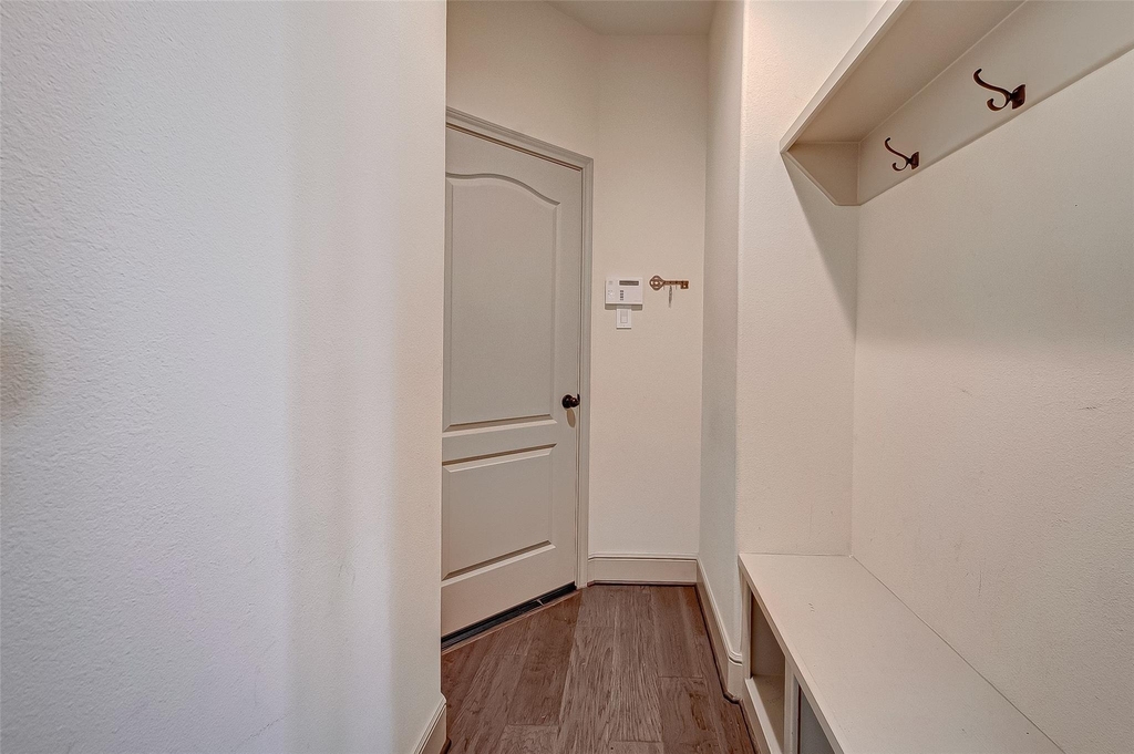 11103 Dowbeck Avenue - Photo 16