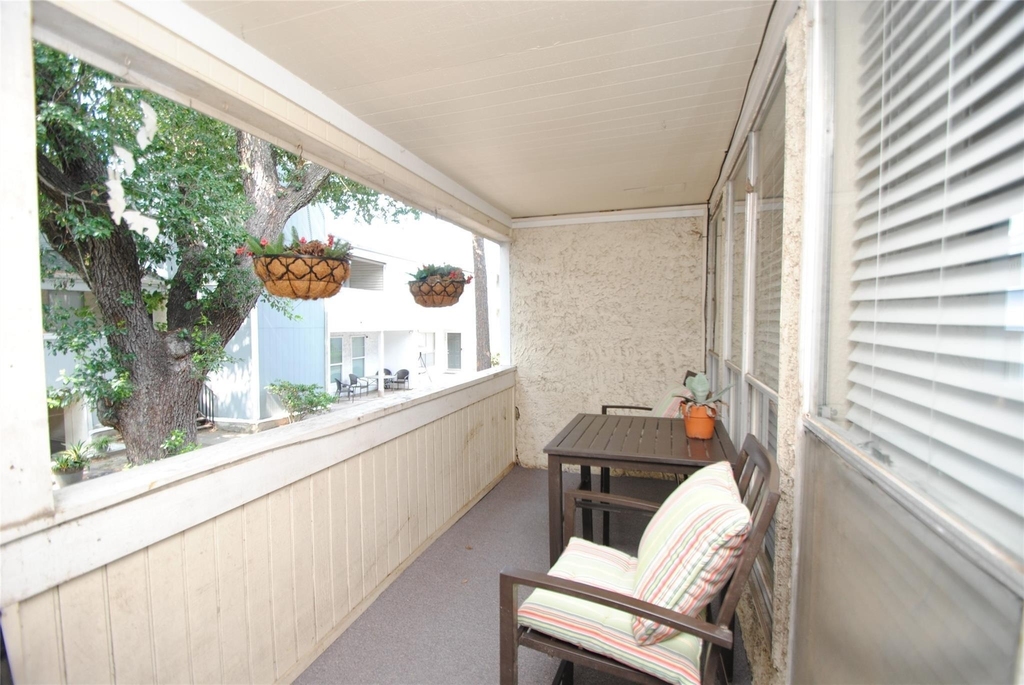 781 Country Place Drive - Photo 21