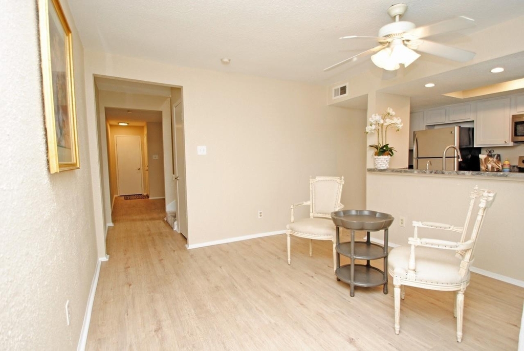 781 Country Place Drive - Photo 10