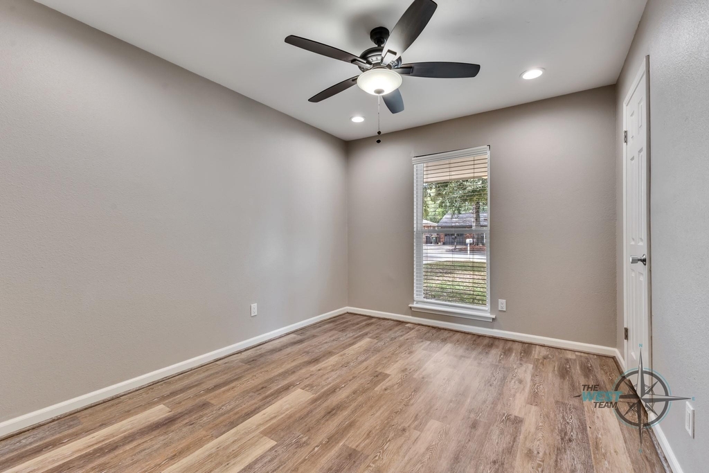 707 Hildred Avenue - Photo 13