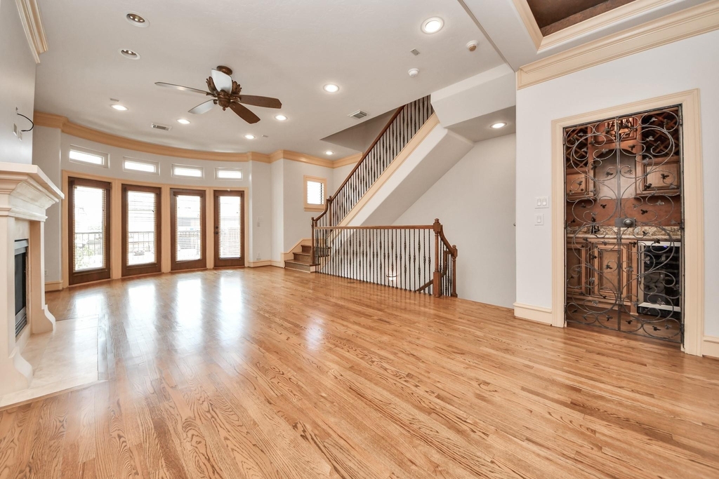 1817 Houston Avenue - Photo 8