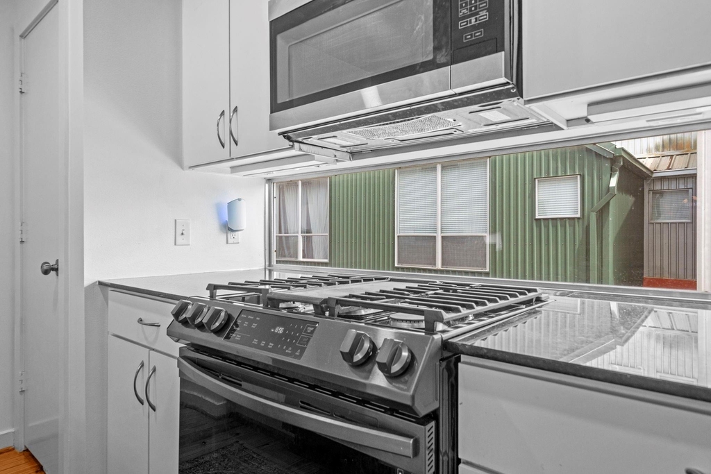 6128 Grand Boulevard - Photo 28