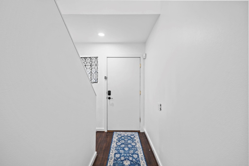 6128 Grand Boulevard - Photo 23