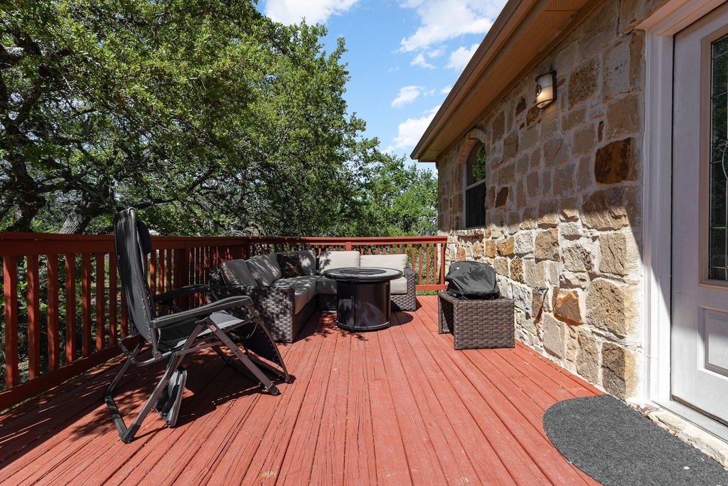 31425 Ranch Road 12 - Photo 10