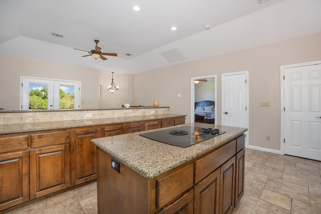 31425 Ranch Road 12 - Photo 7