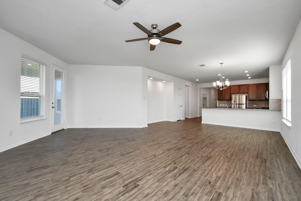 10326 Mount Winchell Drive - Photo 17