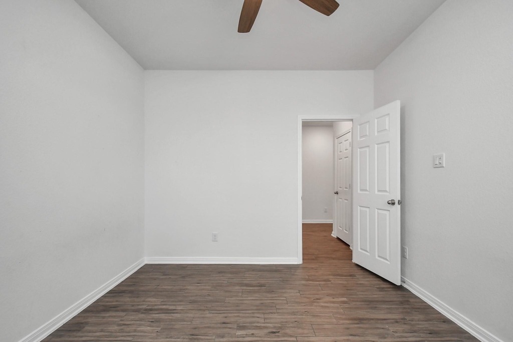 10326 Mount Winchell Drive - Photo 27