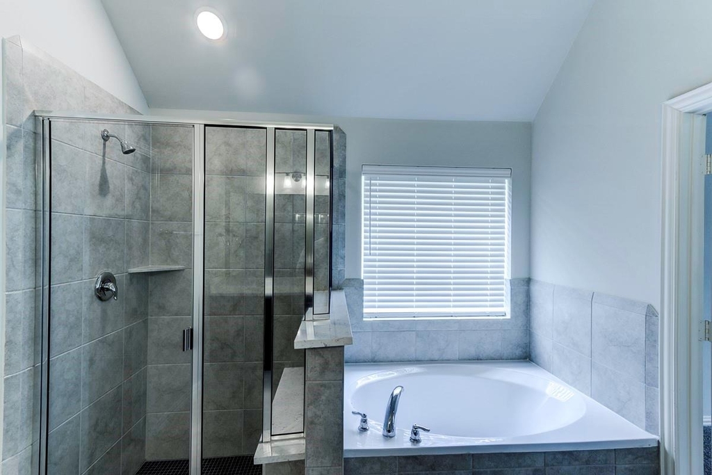 4015 Houberry Loop - Photo 15