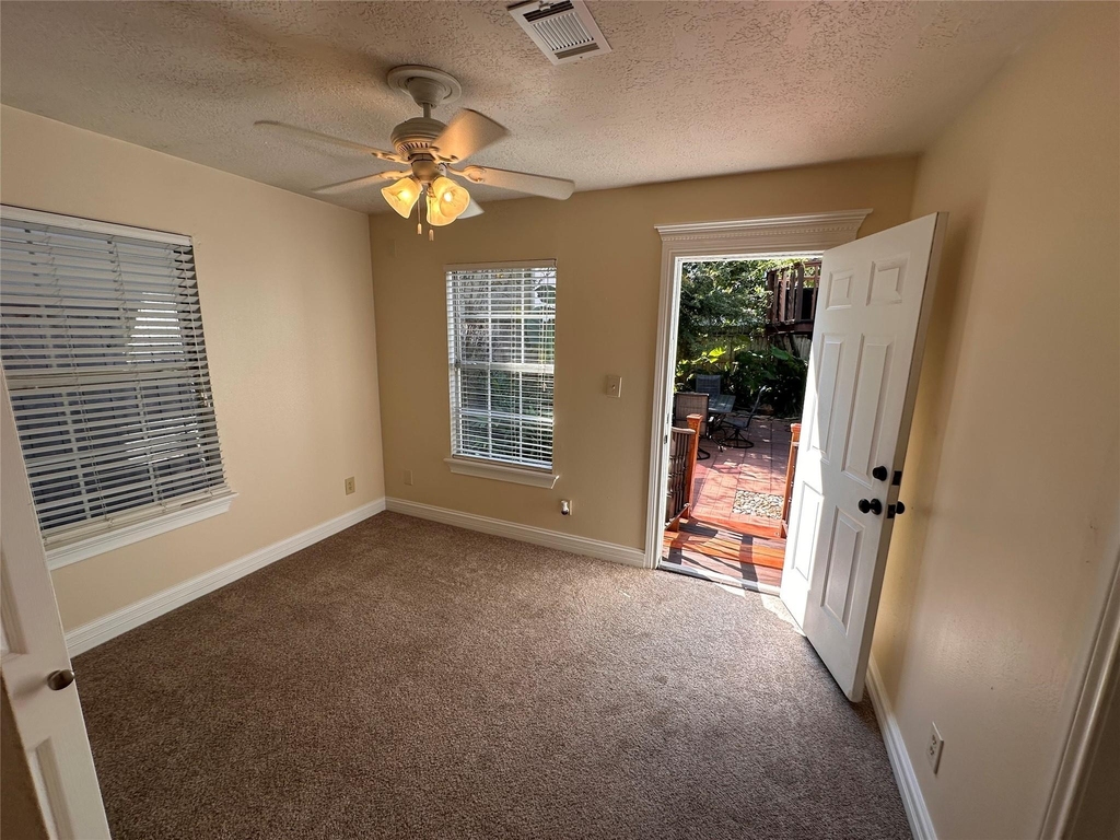 1337 Nashua Street - Photo 33